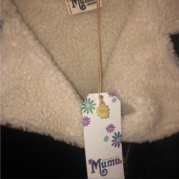 NWT show me your mumu Elisha Sherpa Jacket Brown Medium Coat - Picture 3 of 3